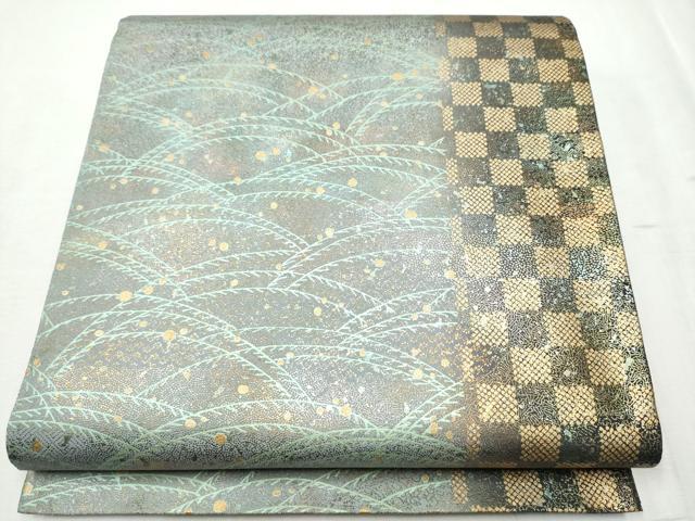 平和屋着物●全通柄袋帯　紬地　市松草花文　金彩　正絹　逸品　CABD5757hy