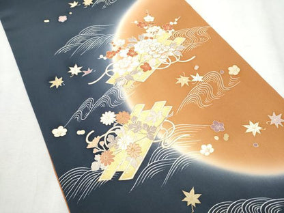 平和屋着物●塩瀬　太鼓柄袋帯　駒刺繍　花筏文　金彩　正絹　逸品　CABD5801hy