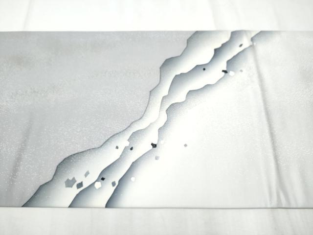 平和屋着物●両面　太鼓柄袋帯　道長箔散らし文　銀通し地　正絹　逸品　CABD5803hy