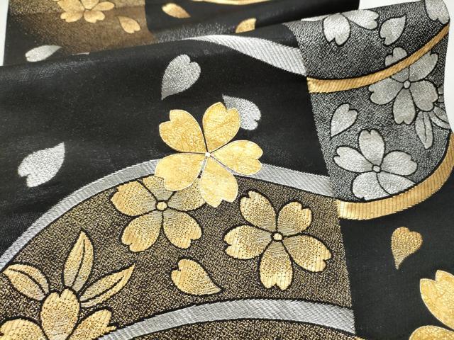 平和屋着物●六通柄袋帯　黄金繭　舞桜文　黒地　金銀糸　正絹　24ｋ　逸品　CABD5820hy