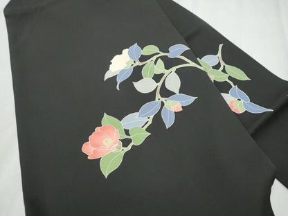 平和屋着物●塩瀬　九寸名古屋帯　友禅　作家物　枝椿　黒地　正絹　逸品　CABD5869hy