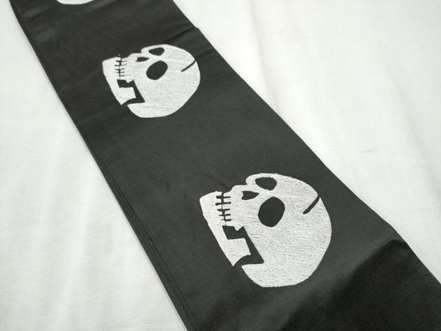 平和屋着物●半幅帯　総刺繍　ガイコツ　骸骨　黒地　正絹　逸品　CABD5937hy