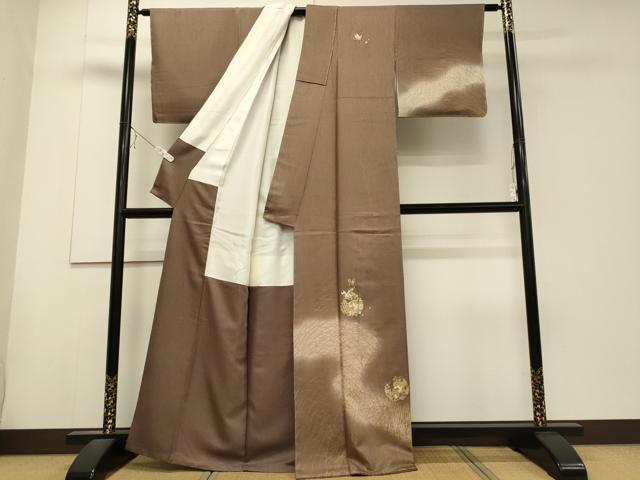 平和屋着物■訪問着　駒刺繍　陶器花蝶文　暈し染め　金彩　正絹　逸品　未使用　CABD6502oy