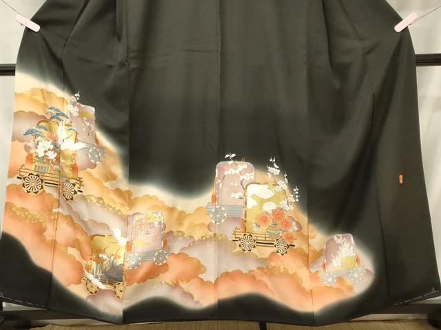 平和屋着物■豪華黒留袖 作家物 駒刺繍 雲取り飛鶴花松文 暈し染め 金彩 正絹 逸品 CABD6580oy