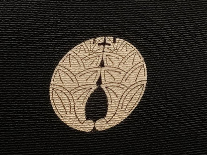 平和屋着物■豪華黒留袖　駒刺繍　御所車文　金彩　正絹　逸品　CABD6964xe