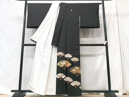 平和屋着物■豪華黒留袖　作家物　駒刺繍　扇面花文　金彩　正絹　逸品　CABD7138xe
