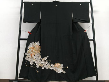 平和屋着物■豪華黒留袖 総刺繍 駒刺繍 貝桶花文 金銀彩 正絹 逸品 CABD7192xe