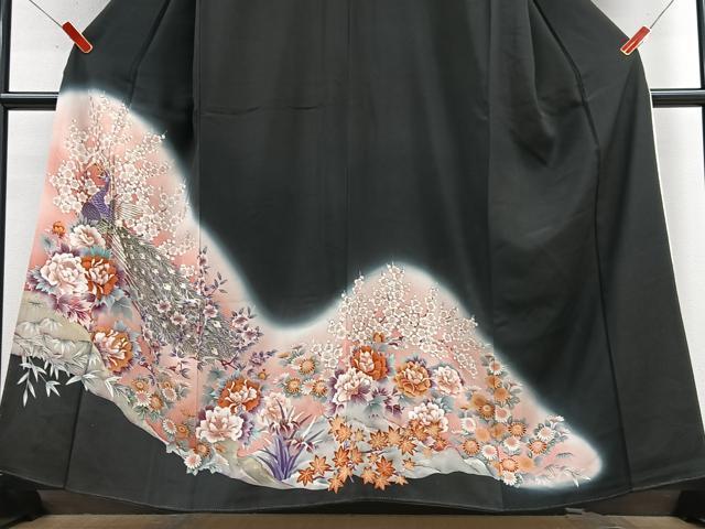 平和屋着物■豪華黒留袖 駒刺繍 孔雀花文 暈し染め 金彩 正絹 逸品 CABD7199xe
