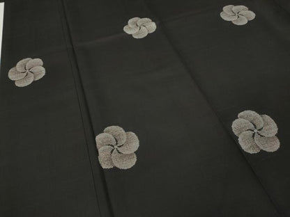 平和屋着物●本場大島紬　9マルキ　泥染め　地空き　捻梅　谷崎絹織物　証紙付き　正絹　逸品　CABD7238ut
