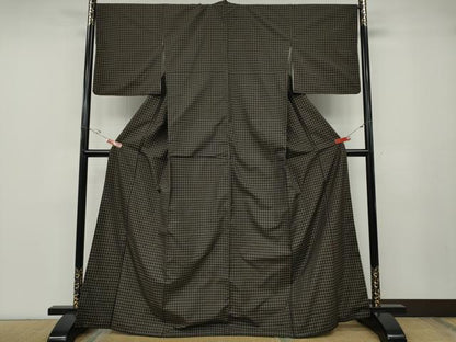 平和屋着物●上質な紬　格子柄　黒地　正絹　逸品　CABD7267ut