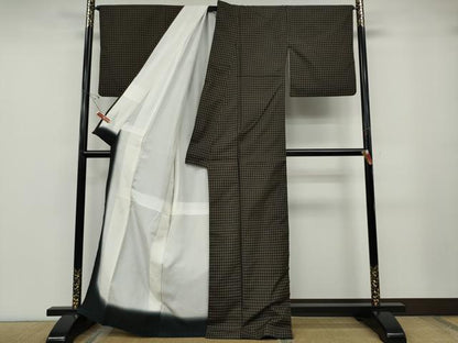 平和屋着物●上質な紬　格子柄　黒地　正絹　逸品　CABD7267ut