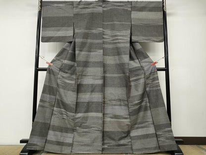 平和屋着物●本場大島紬　横段霞文　正絹　逸品　CABD7275ut