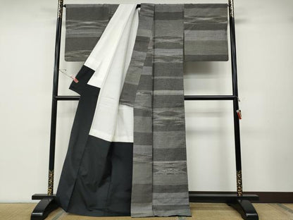 平和屋着物●本場大島紬　横段霞文　正絹　逸品　CABD7275ut