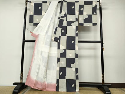 平和屋着物●上質な小紋　鹿の子格子舞桜文　金彩　正絹　逸品　CABD7281ut