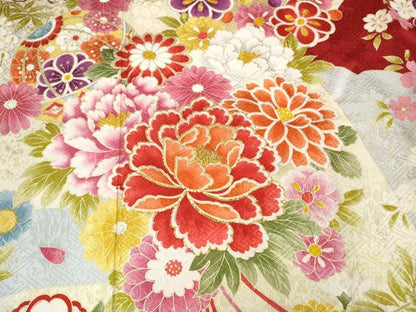 平和屋着物●豪華振袖　刺繍　鞠花文　金彩　正絹　逸品　CABD7294ut