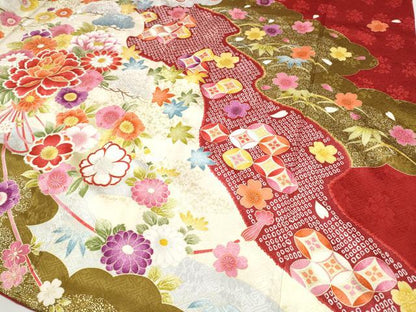 平和屋着物●豪華振袖　刺繍　鞠花文　金彩　正絹　逸品　CABD7294ut
