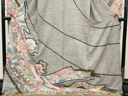 平和屋着物●訪問着　駒刺繍　ふくれ織　熨斗花文　金彩　正絹　逸品　CABD7301ut