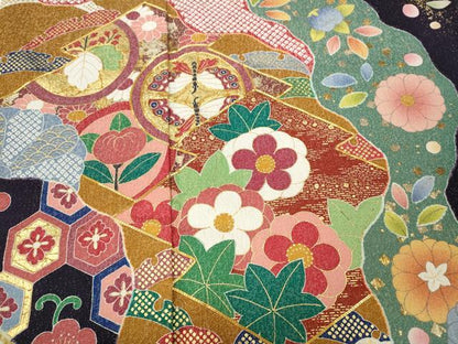 平和屋着物●豪華振袖　駒刺繍　道長吉祥花文　金通し地　正絹　逸品　CABD7327ut