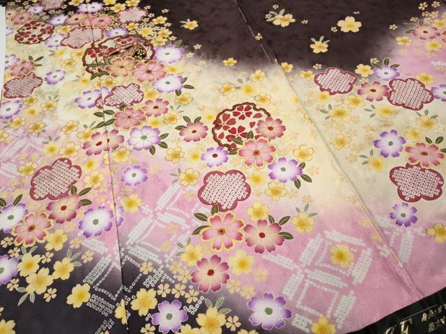 平和屋着物●豪華振袖　雪輪糸巻き舞花文　暈し染め　金彩　仮絵羽　逸品　未使用　CABD7462ut
