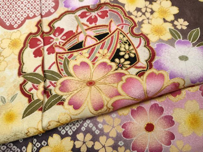平和屋着物●豪華振袖　雪輪糸巻き舞花文　暈し染め　金彩　仮絵羽　逸品　未使用　CABD7462ut