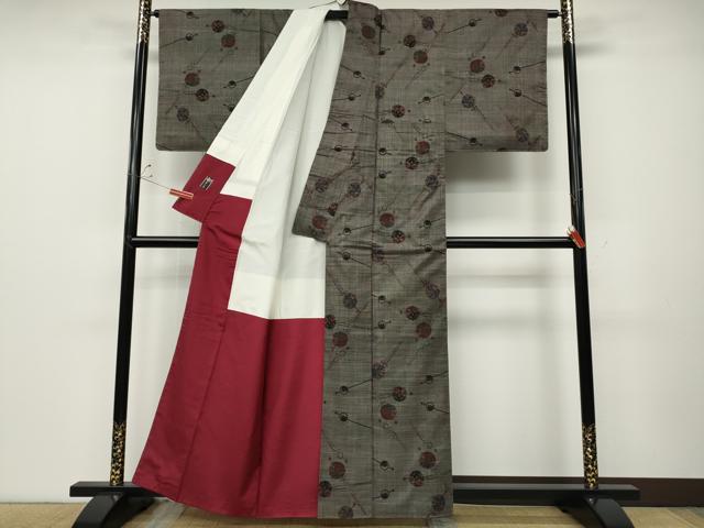 平和屋着物●本場大島紬　7マルキ　泥染め　簪花文　平田利和作　証紙付き　正絹　逸品　CABD7464ut