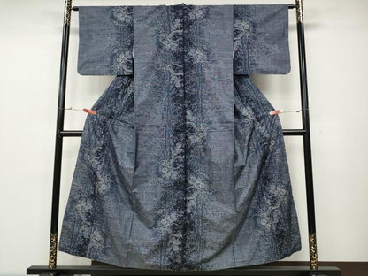 平和屋着物●本場大島紬　9マルキ　南天文　正絹　逸品　CABD7479ut