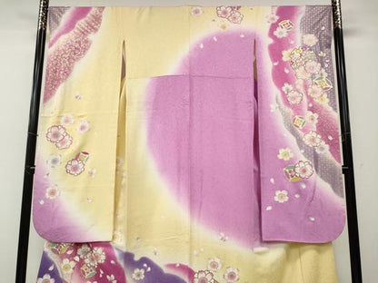 平和屋着物●豪華振袖　雪輪舞桜文　暈し染め　金彩　鈴乃屋扱い　正絹　逸品　CABD7498ut