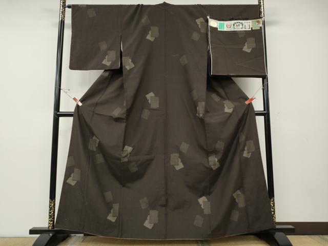 平和屋着物●結城紬　奥順　はたおり娘　80亀甲　破れ色紙重ね文　飛び亀甲柄　証紙付き　正絹　逸品　CABD7510ut