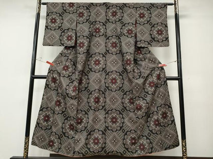 平和屋着物●本場大島紬　龍郷絣　吉祥花文　正絹　逸品　CABD7537ut