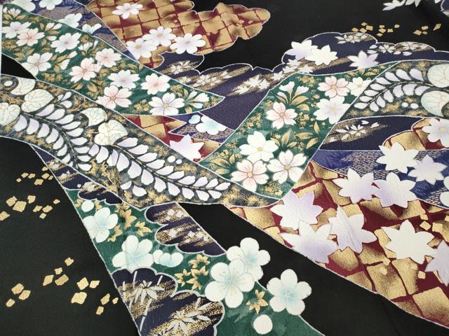 平和屋着物●豪華振袖　雲重ね熨斗舞花文　暈し染め　黒地　金彩　やまと誂製　正絹　逸品　CABD7554ut