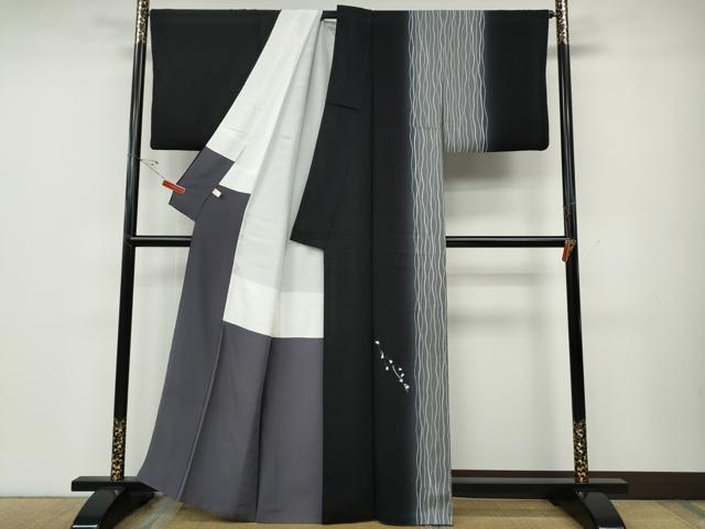 平和屋着物●訪問着　立涌舞桜文　暈し染め　黒地　金彩　正絹　逸品　CABD7567ut
