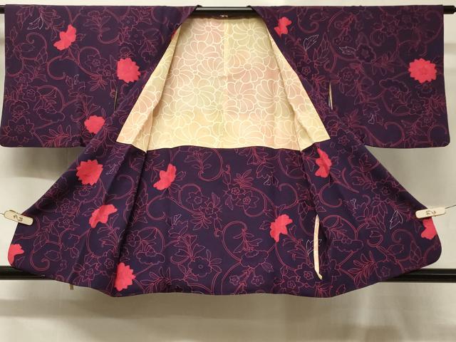 平和屋着物＃道行コート　地紋起こし　草花文　正絹　逸品　CABD7663in