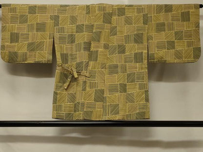 平和屋着物＃道中着　市松文様　正絹　逸品　CABD7694in