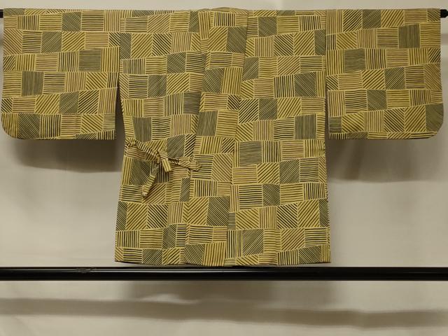 平和屋着物＃道中着　市松文様　正絹　逸品　CABD7694in