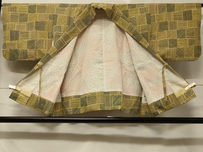 平和屋着物＃道中着　市松文様　正絹　逸品　CABD7694in
