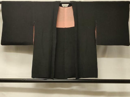 平和屋着物＃羽織　地紙折り鶴花文　黒地　銀糸　正絹　逸品　CABD7705in