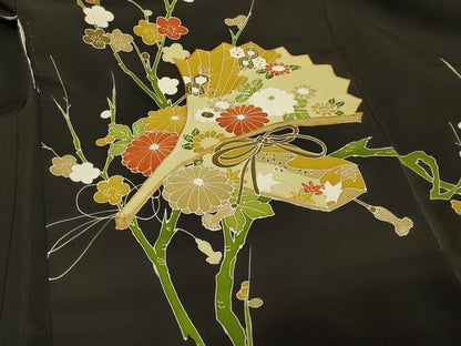 平和屋着物＃羽織　駒刺繍　扇面槍梅文　黒地　正絹　逸品　CABD7709in