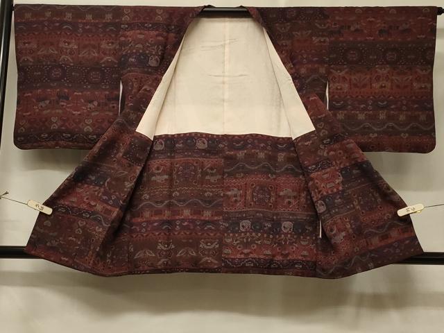 平和屋着物＃道行コート　狩猟文　正絹　逸品　CABD7735in