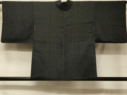 平和屋着物＃羽織　縞　黒地　銀糸　正絹　逸品　CABD7738in