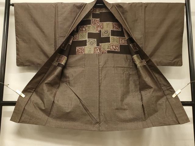平和屋着物＃男性 本場大島紬 長羽織 80亀甲 総詰め 正絹 逸品 CABD7742in