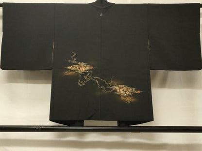 平和屋着物＃羽織 寿光織 草花文 暈し染め 黒地 金彩 正絹 逸品 CABD7772in