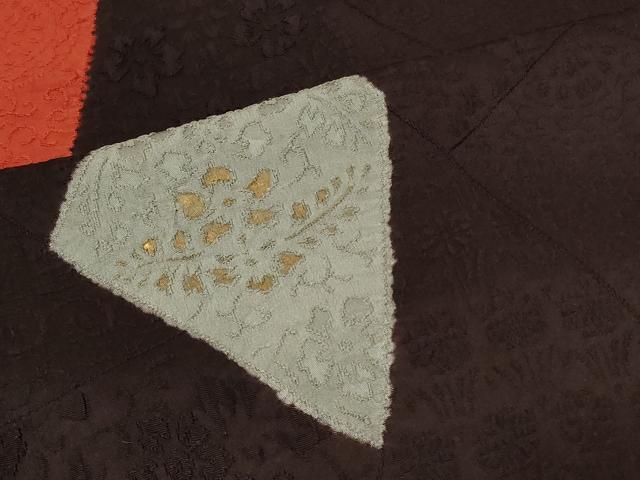 平和屋着物＃道行コート 地紋起こし 幾何学文様 金彩 正絹 逸品 CABD7785in