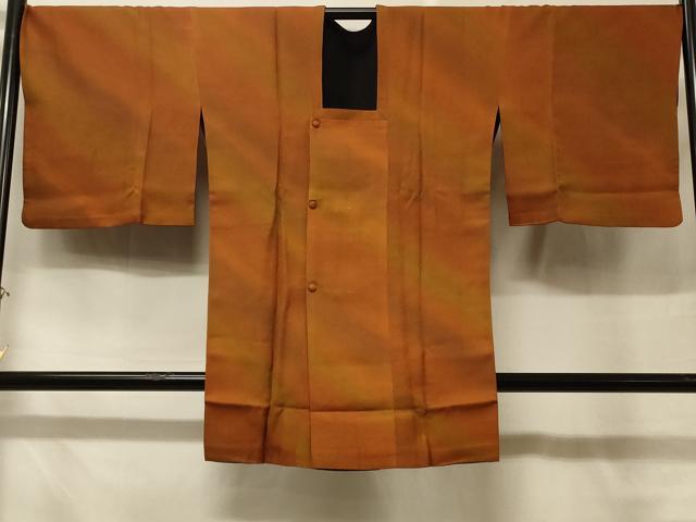 平和屋着物＃染色作家 斉藤三才 道行コート リバーシブル 斜線文 暈し染め 黒地 反端付き 正絹 逸品 CABD7786in