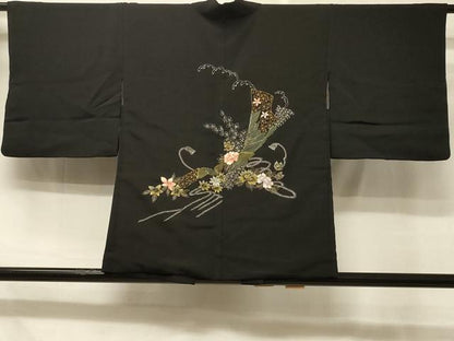 平和屋着物＃羽織 総刺繍 舞花文 黒地 金糸 正絹 逸品 CABD7897in