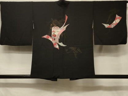 平和屋着物＃羽織　貝桶鬘帯花文　黒地　金彩　正絹　逸品　CABD7922in