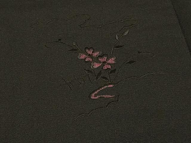 平和屋着物＃羽織　総刺繍　雲取り草花文　黒地　正絹　逸品　CABD7934in