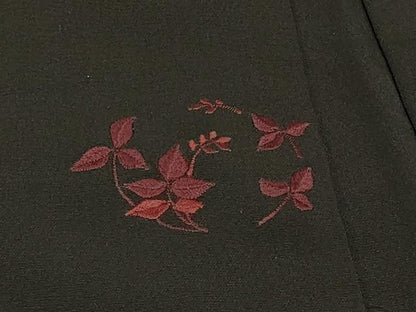 平和屋着物＃羽織　総刺繍　草花丸文　黒地　正絹　逸品　CABD7935in