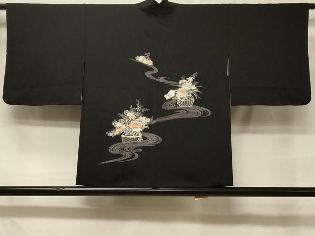 平和屋着物＃羽織　駒刺繍　流水飾花文　黒地　銀糸　正絹　逸品　CABD7938in