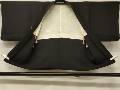 平和屋着物＃羽織　駒刺繍　流水飾花文　黒地　銀糸　正絹　逸品　CABD7938in