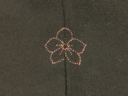 平和屋着物＃中国三大刺繍　相良刺繍　総刺繍　羽織　駒刺繍　孔雀正倉院花文　黒地　金糸　正絹　逸品　CABD7961in